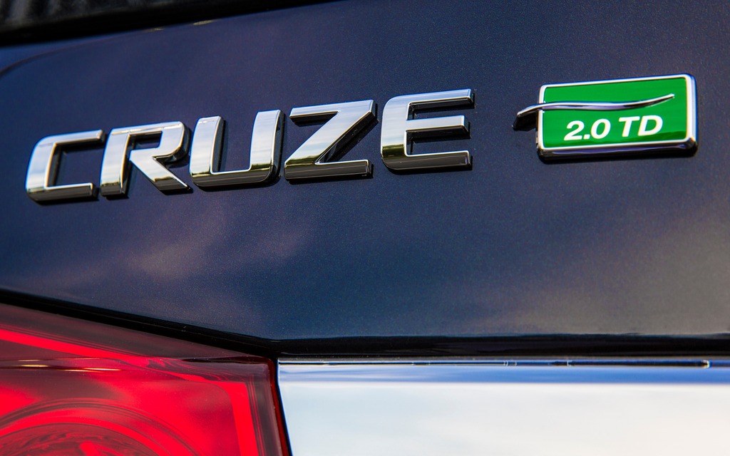 GM is offering only one version of the Cruze Diesel.