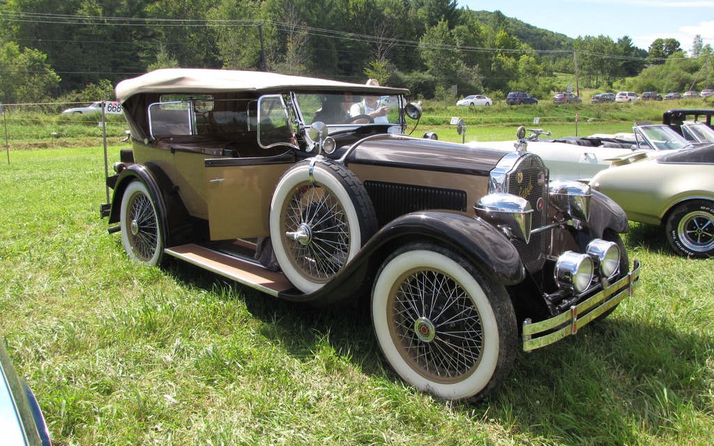 Packard 426 Phaeton 1926 (Propriétaires: John et Sophia Byrne)