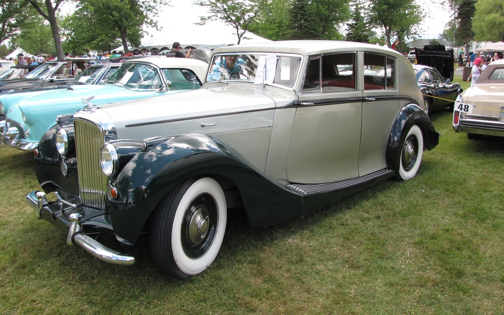 1948 Bentley MK IV Sedan (Owner: Germain Labonté)