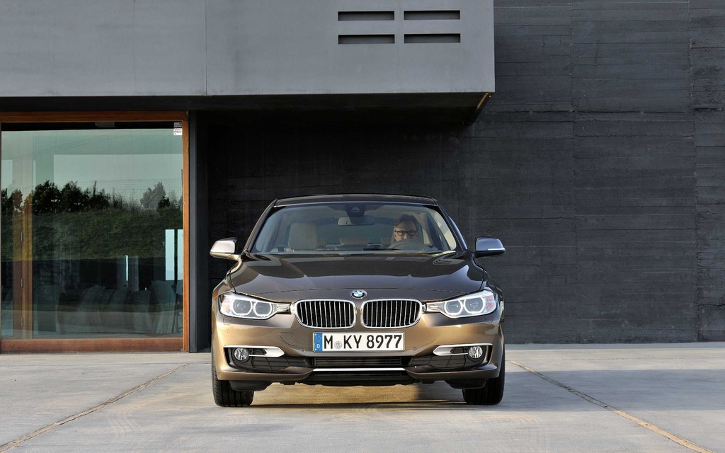 Was the 328d xDrive relatively frugal at the fuel pump?  It certainly was.