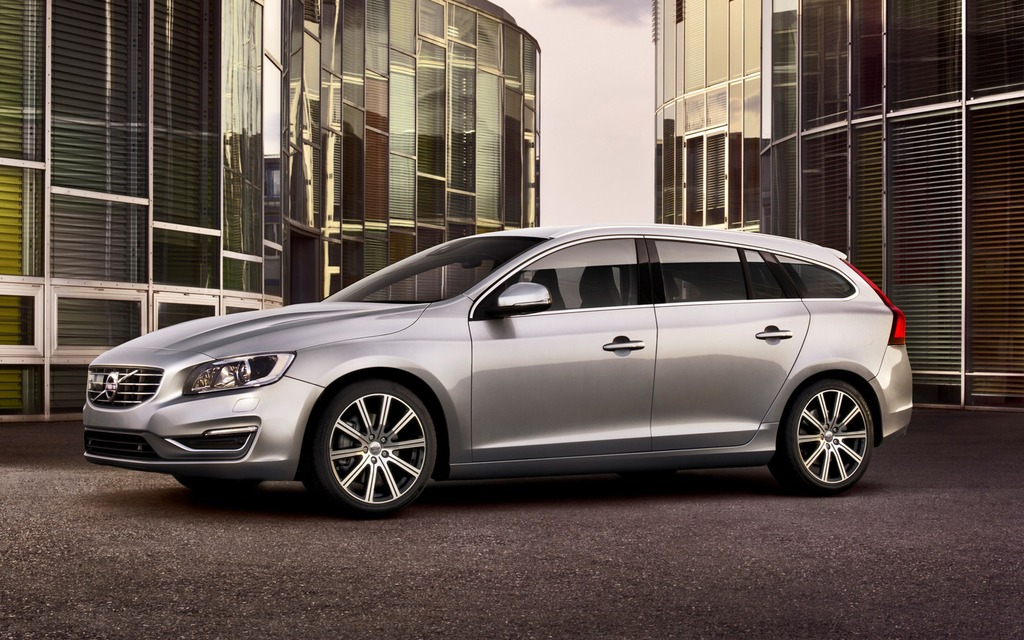 Volvo V60 Sportwagon 2015