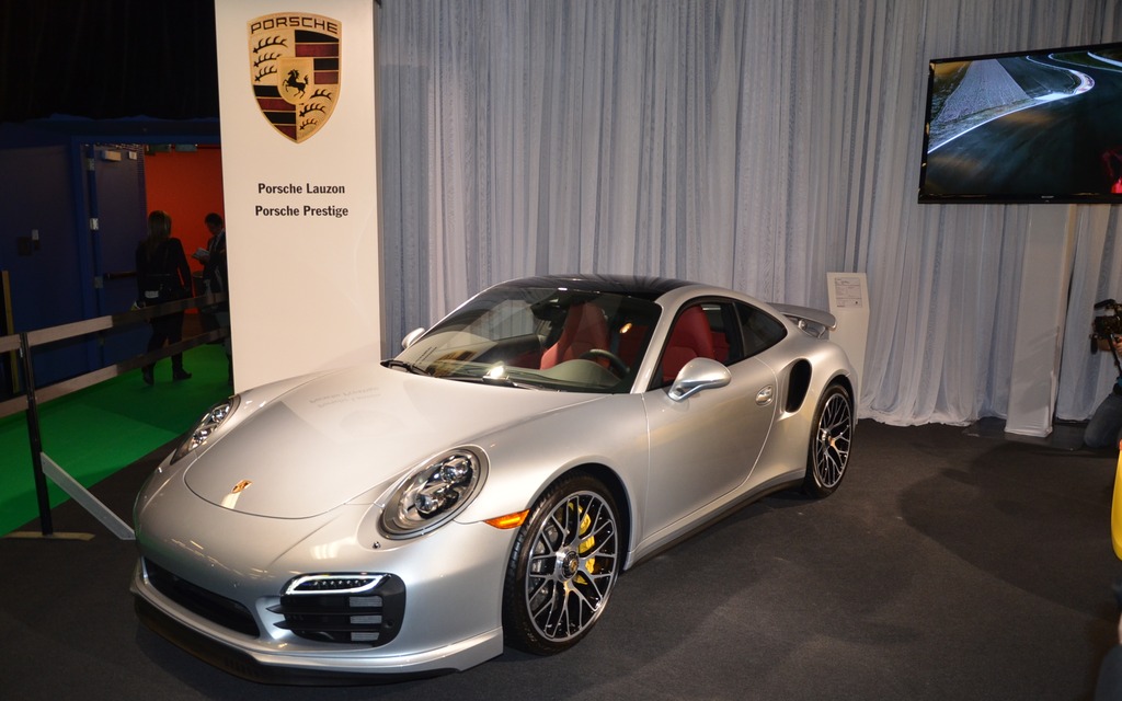 Porsche 911 Turbo au Salon de l'Auto de Montréal