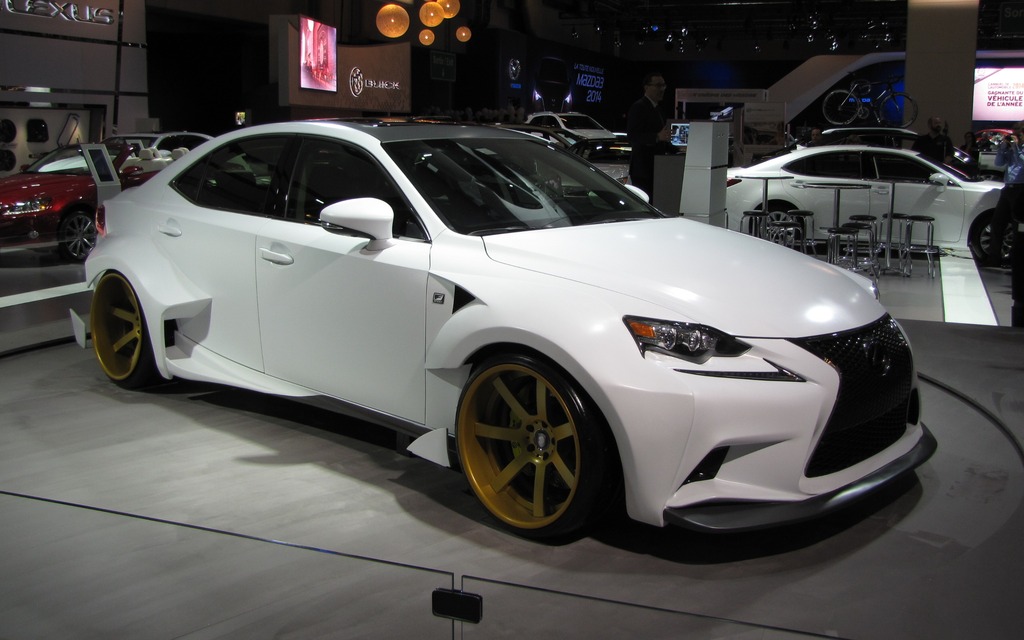 Lexus IS 350 VIP Auto Salon