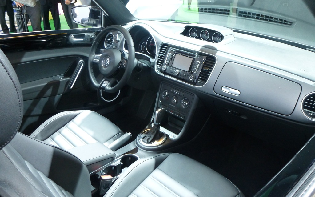 Instrumentation complète et sièges invitants