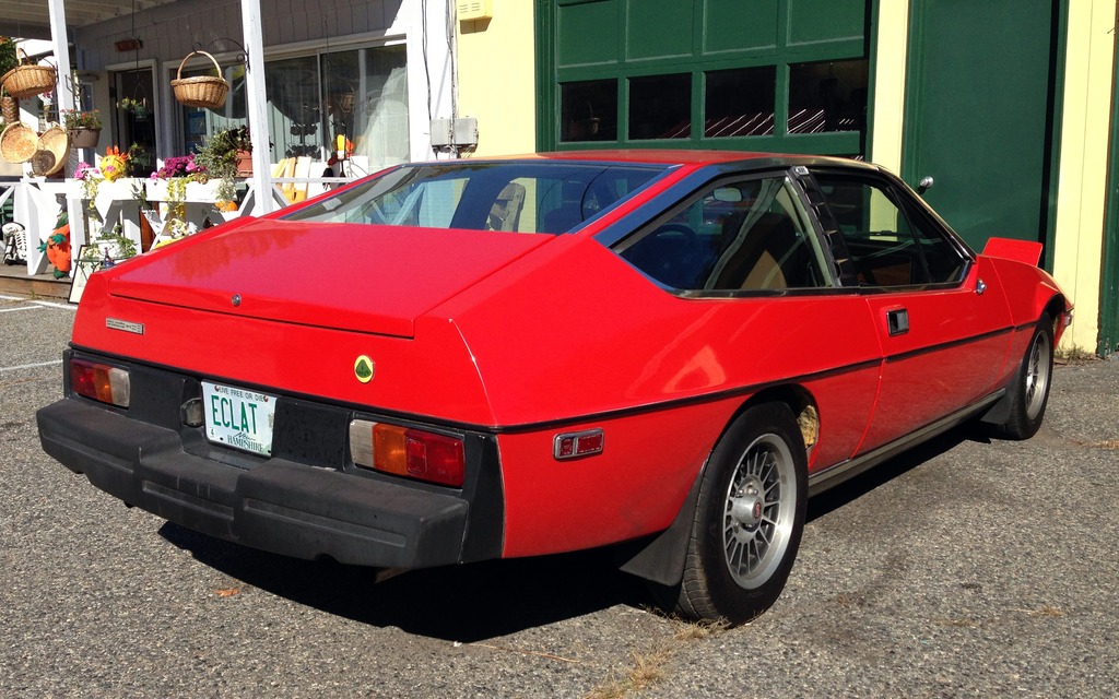  A rare Lotus Eclat in front of Brit Bits in Rye, New Hampshire.