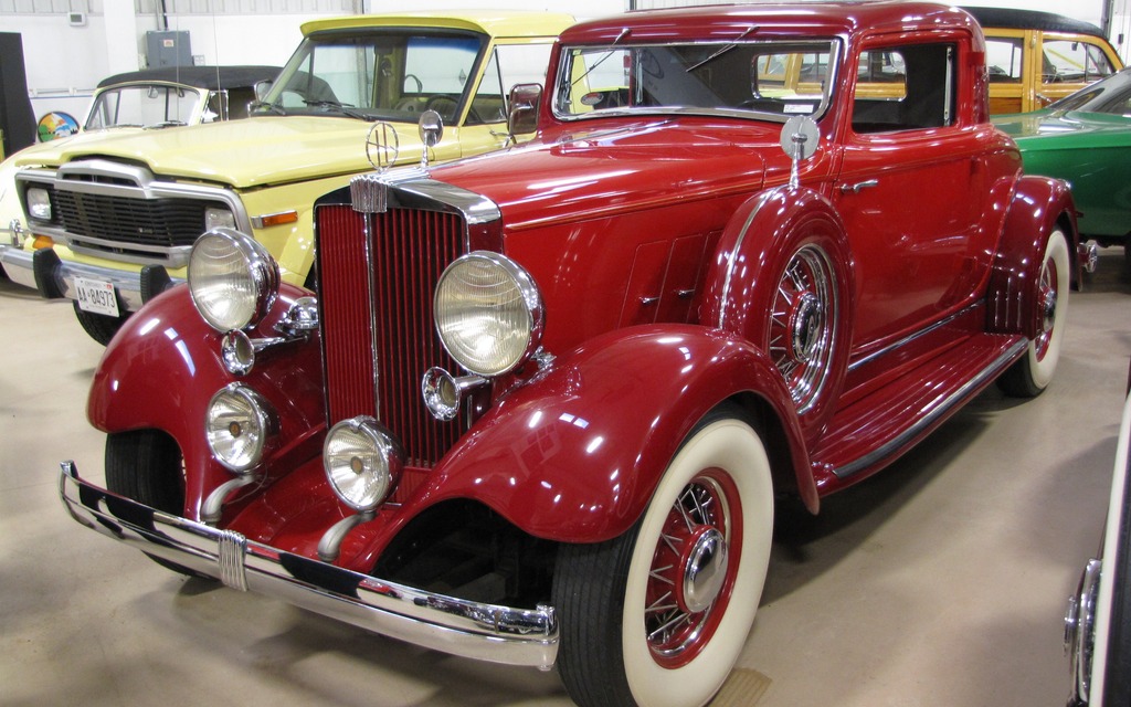 1932 Hupmobile Series-1 226 Rumbleseat Coupe