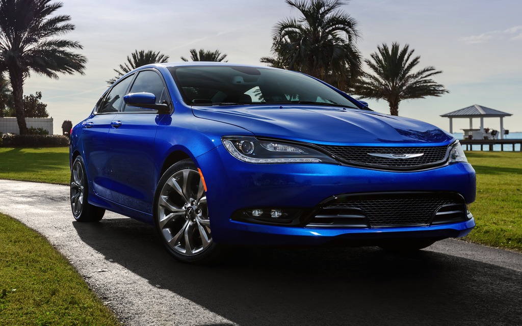 Chrysler 200 2015