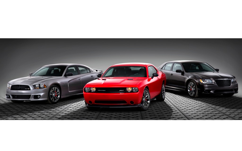 SRT Charger, Challenger et 300 Satin Vapor Edition