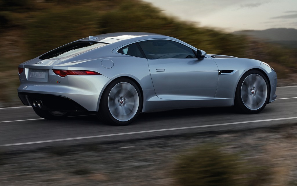 2015 Jaguar F-Type Coupe