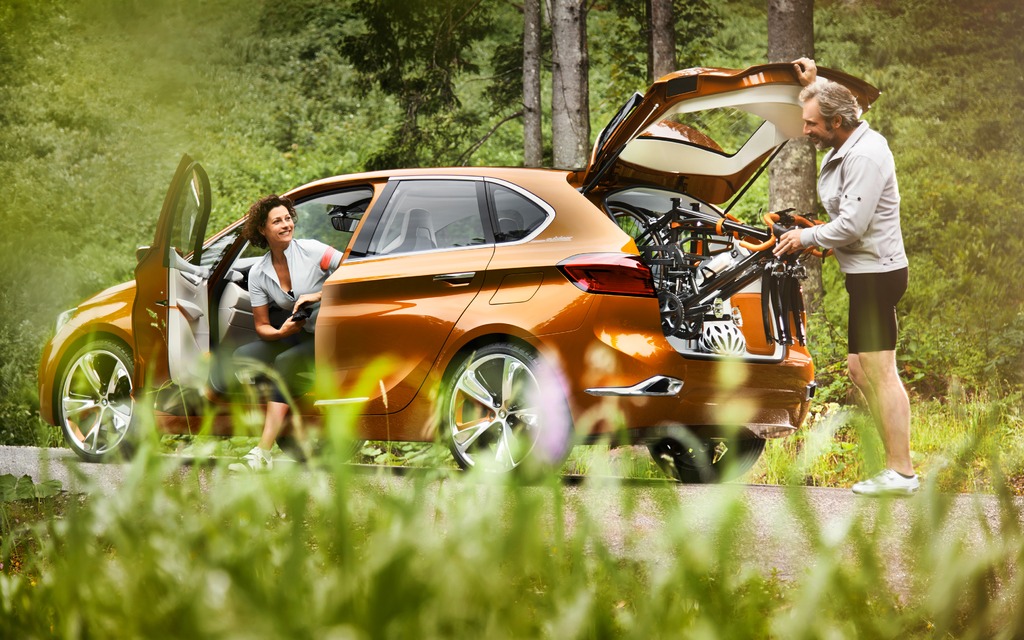 2013 BMW Concept Active Tourer Outdoor
