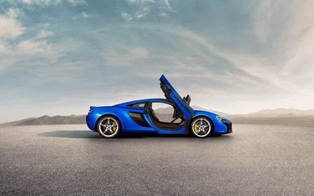 McLaren 650S 2015