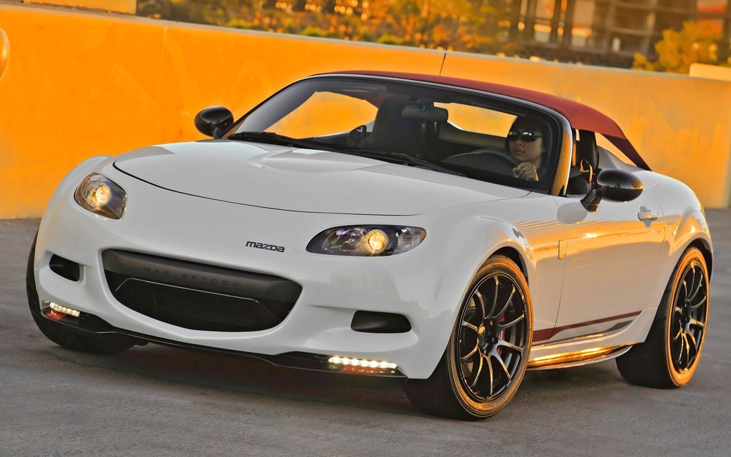 Mazda MX-5 Spyder Concept 2011
