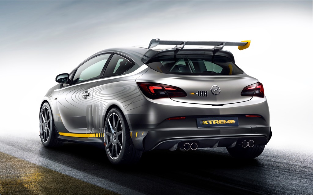 Opel Astra OPC EXTREME