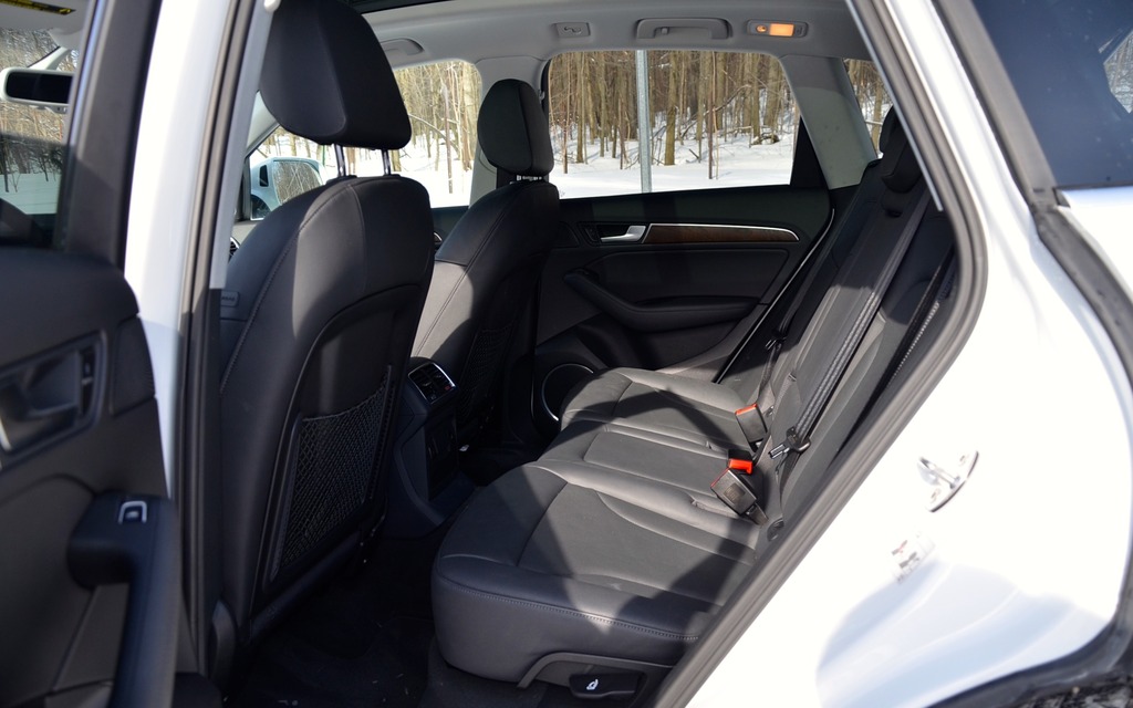 Audi Q5 TDI 2014 - Places arrière confortables