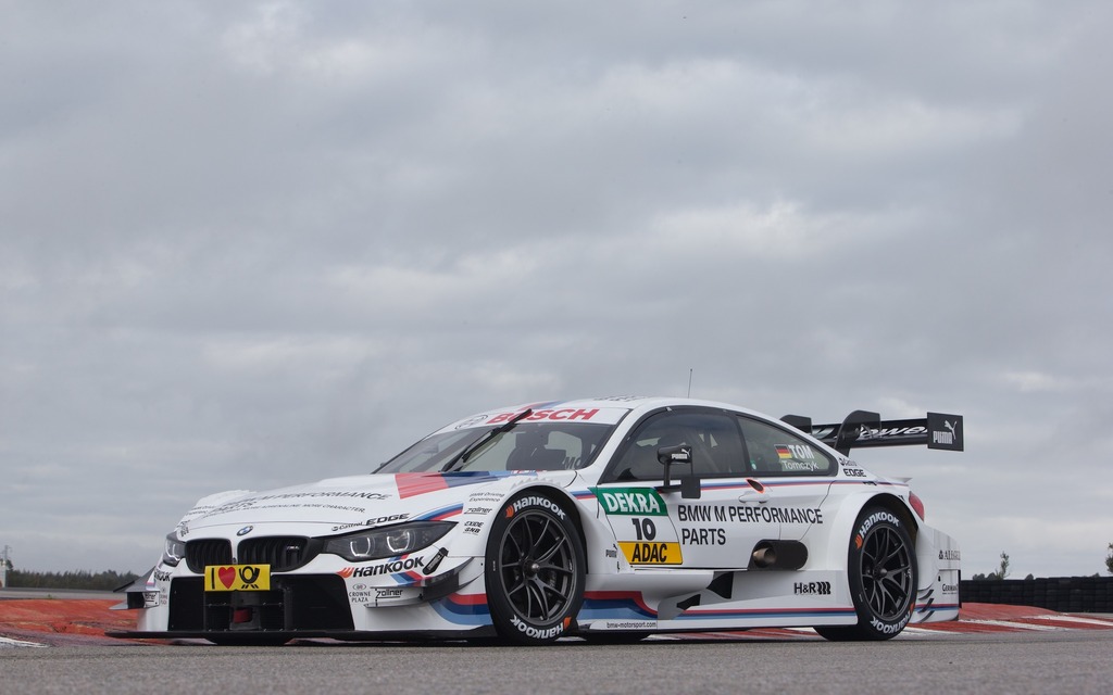 2014 BMW DTM Race Car