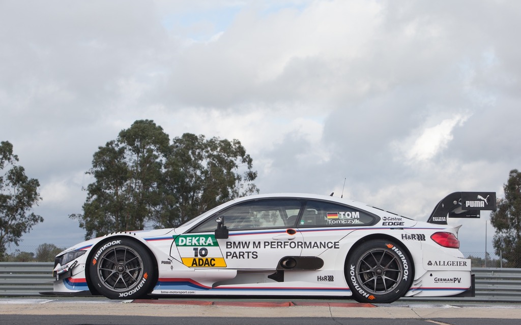 2014 BMW DTM Race Car