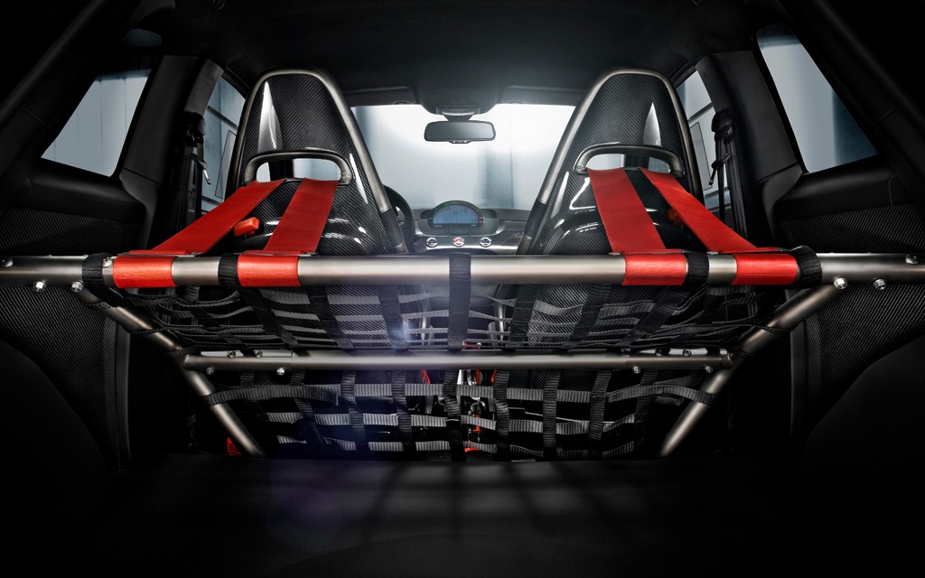 Fiat 500 Abarth 695 Biposto