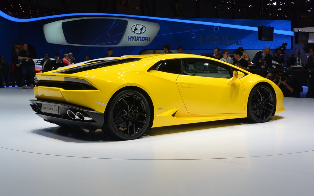5. Lamborghini Huracan
