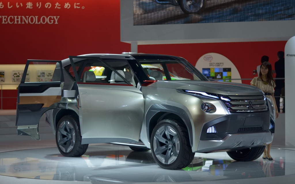 Mitsubishi Concept GC-PHEV