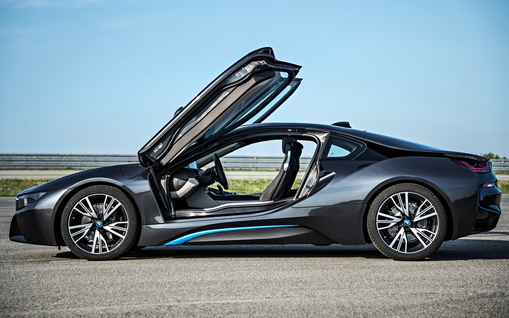 BMW i8