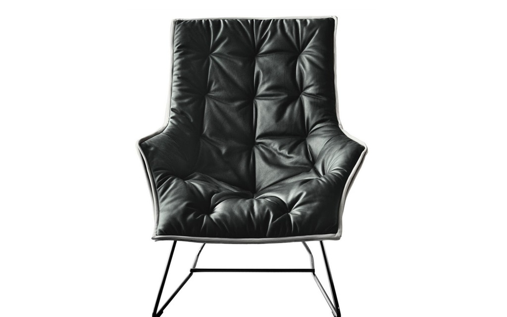 Maserati chair : 9 100$