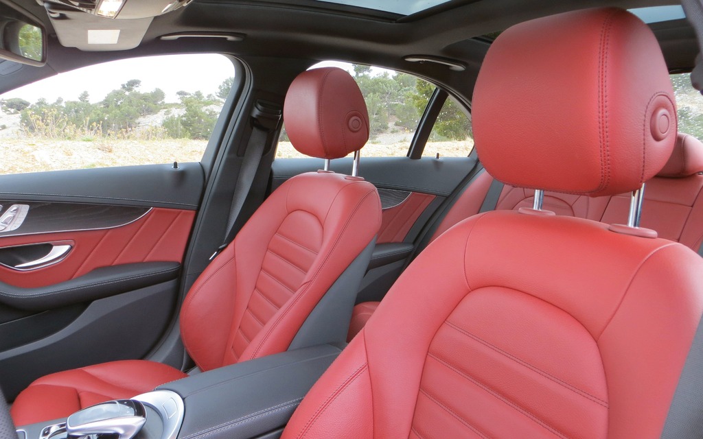The C-Class offers available contrasting leather sport seats.