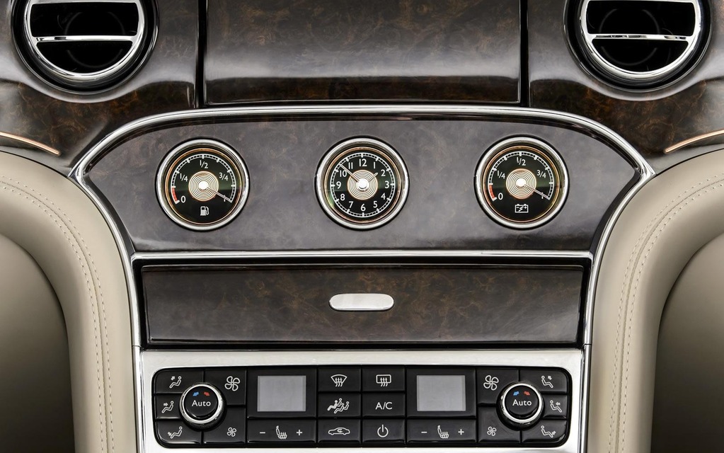 Bentley Hybrid Concept