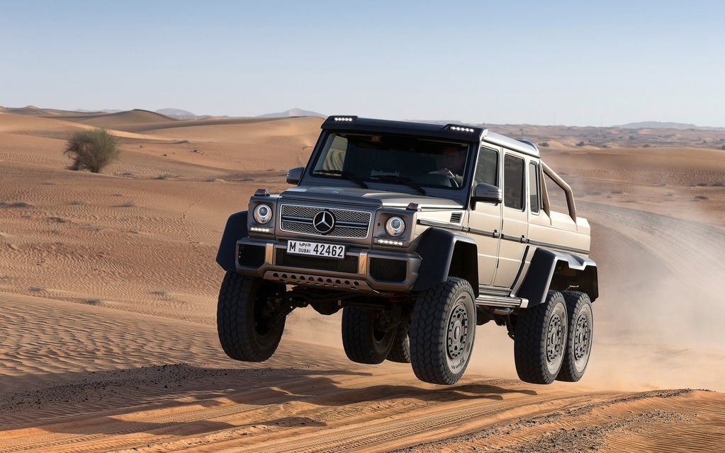 6 - Mercedes-Benz G63 AMG 6x6