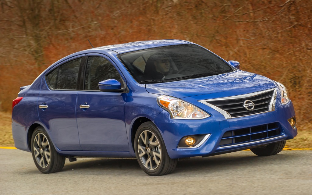 2015 Nissan Versa Sedan