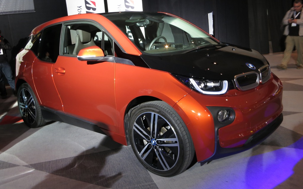 Winner of the Green Car Award, the i3, even if it is orange.