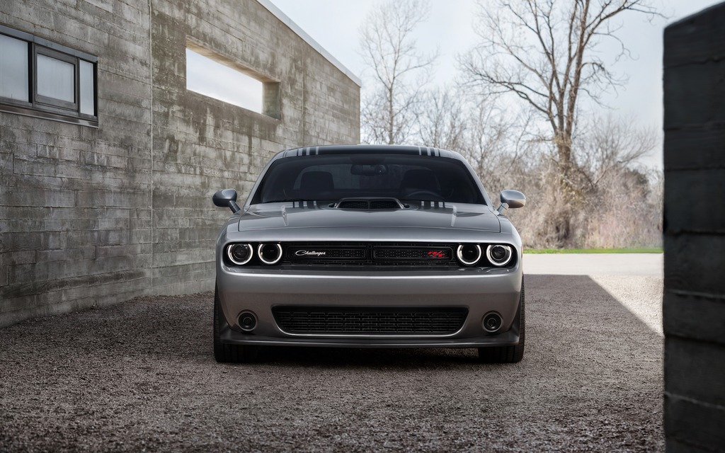 Dodge Challenger 2015