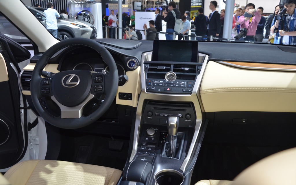 Lexus NX