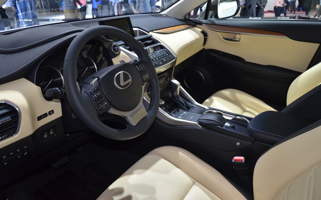 Lexus NX