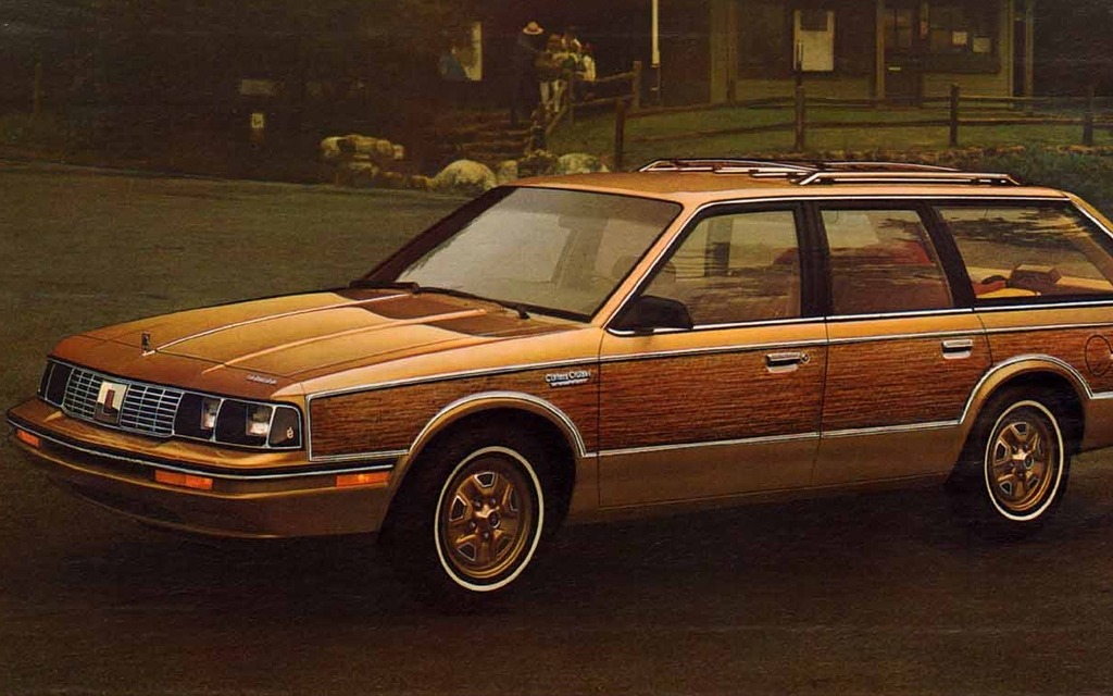 Cutlass Ciera 1982. Un des modèles les plus populaires des années 80.