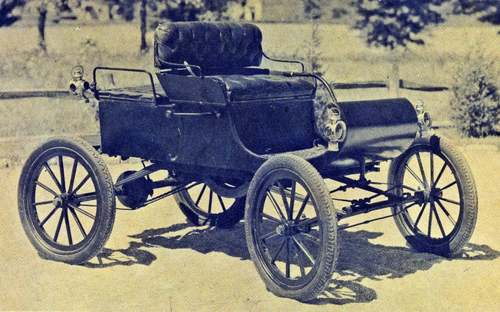 The first car Oldsmobile made, the Curved Dash.