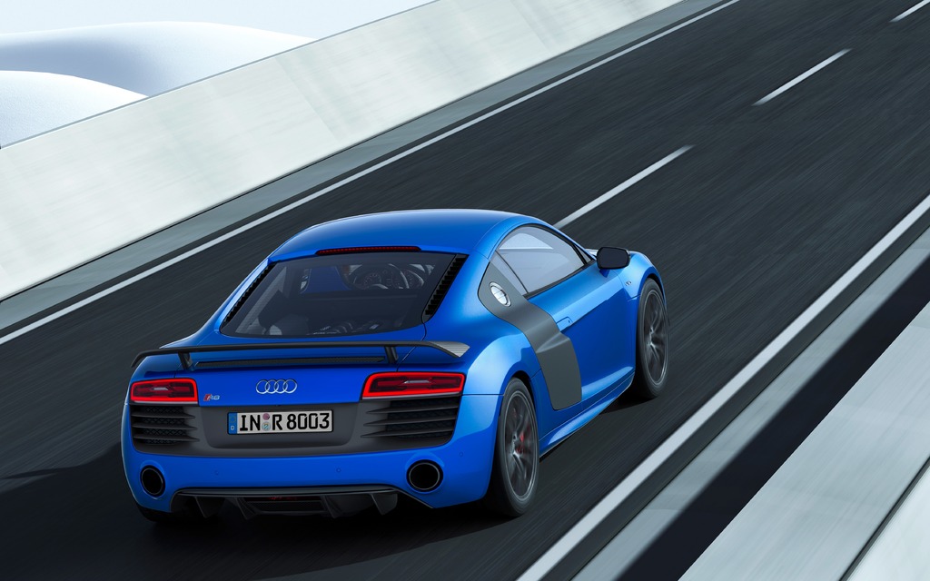 2015 Audi R8 LMX