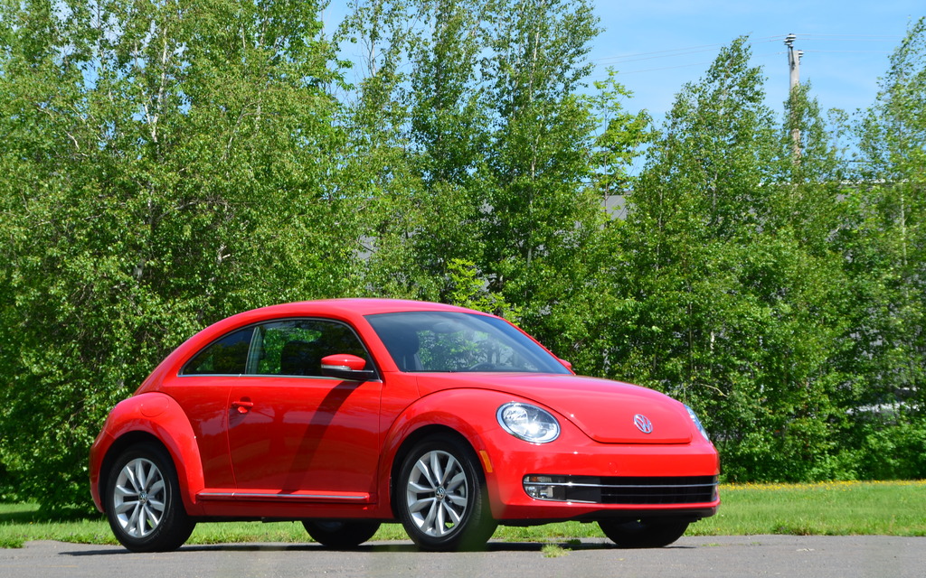 Volkswagen Beetle 2014: Drôle de bibitte! - Guide Auto