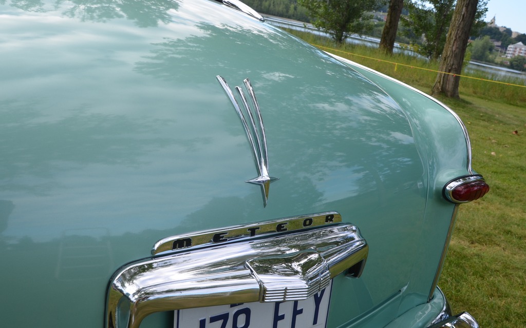 Le sigle de Meteor est à la fois esthétique et évocateur.