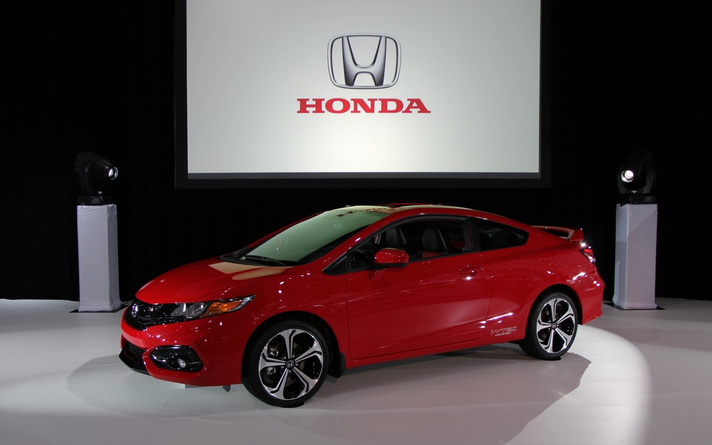 3 : Honda Civic, 17050 units