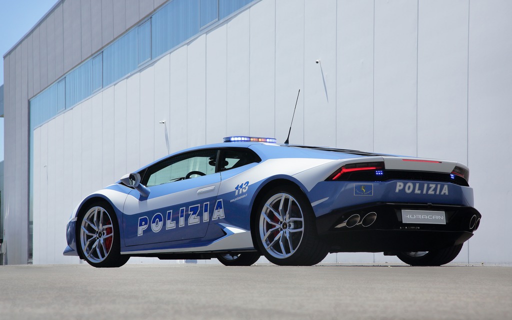 A Lamborghini Huracán for the Italian Polizia - The Car Guide