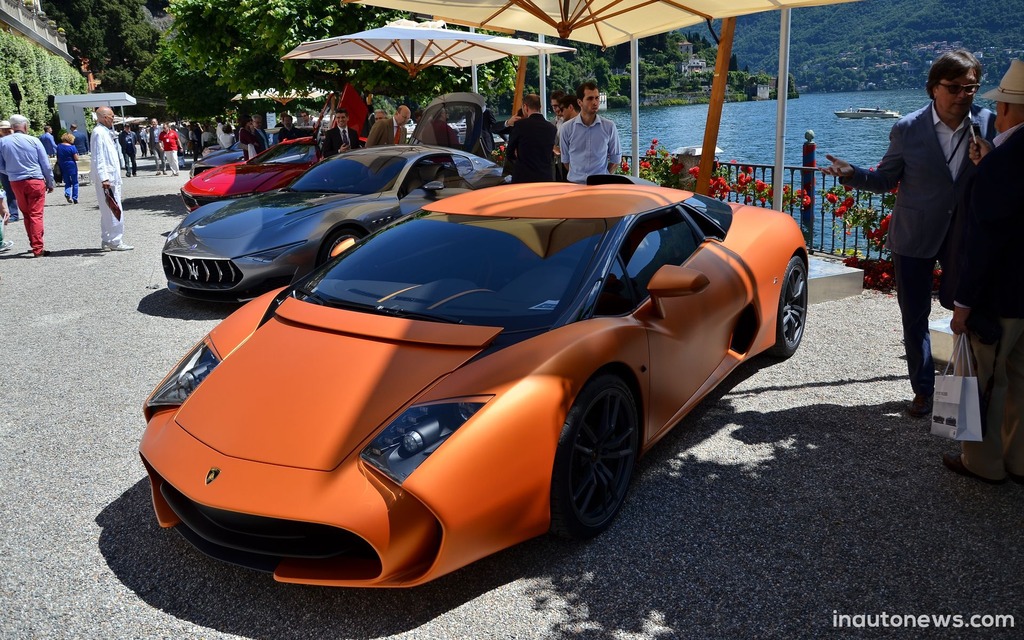 Lamborghini also unveiled a one-off concept, the 5-95 By Zagato