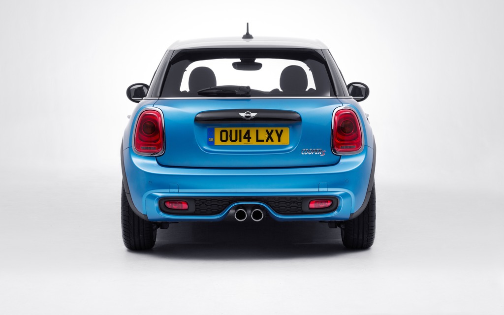 2015 MINI Cooper S 5 Door