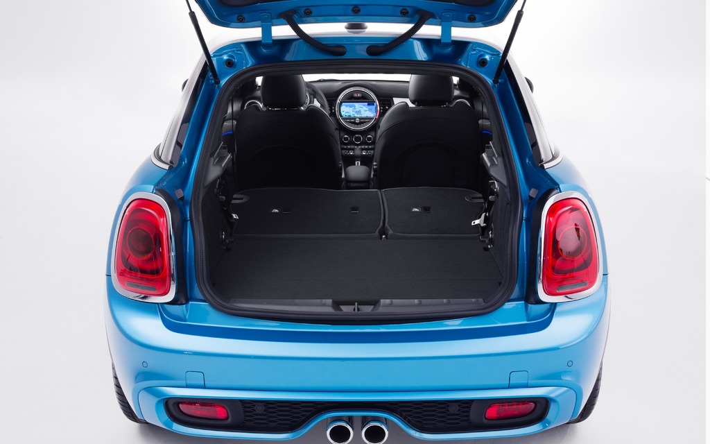 2015 MINI Cooper S 5 Door