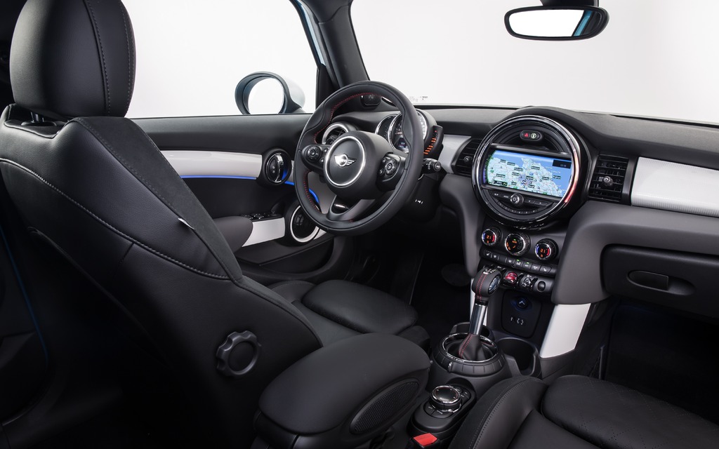 2015 MINI Cooper S 5 Door