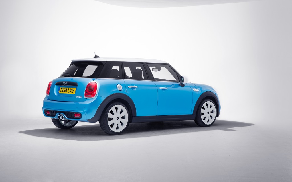 2015 MINI Cooper S 5 Door
