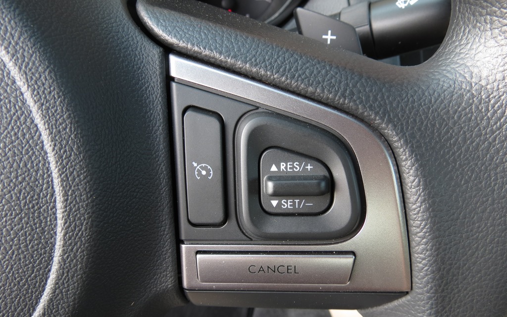 Flawless controls on the steering wheel for the cruise control.