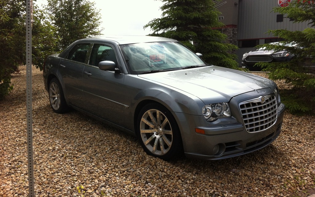 Chrysler 300C SRT8