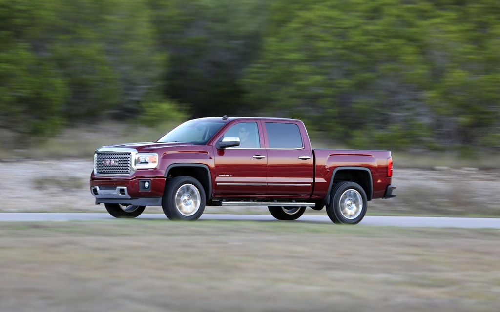 2015 GMC Sierra Denali