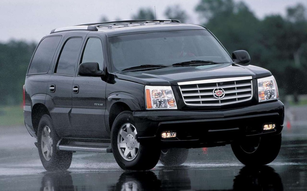 3: Cadillac Escalade 2002