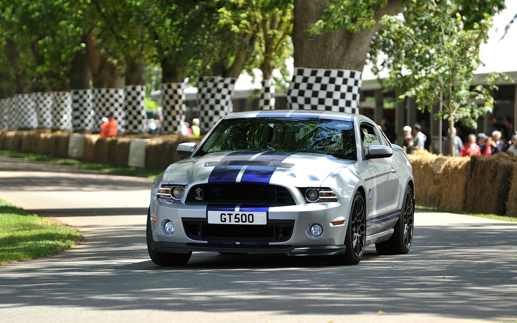 There were a few American muscle cars at Goodwood!